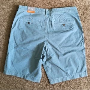 SOLD Men’s American Eagle Lt Blue Shorts, size 34